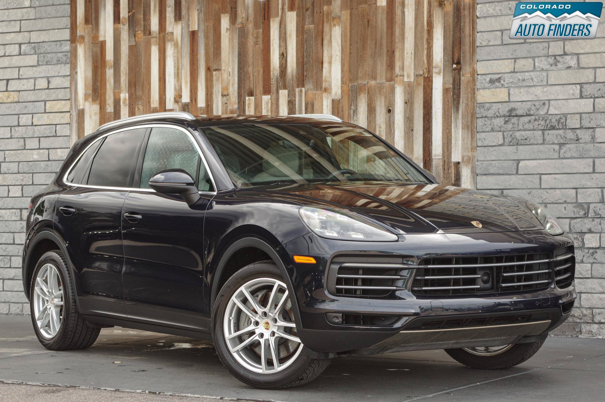 Used 2019 Porsche Cayenne S w/ Premium Plus Package AWD/4WD image 9
