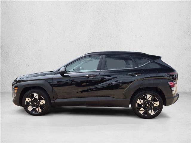 Used 2025 Hyundai Kona SEL FWD image 9