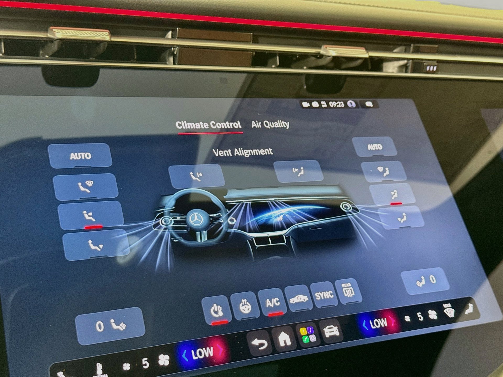 New 2027 Mercedes-Benz S 580 4MATIC Sedan image 16