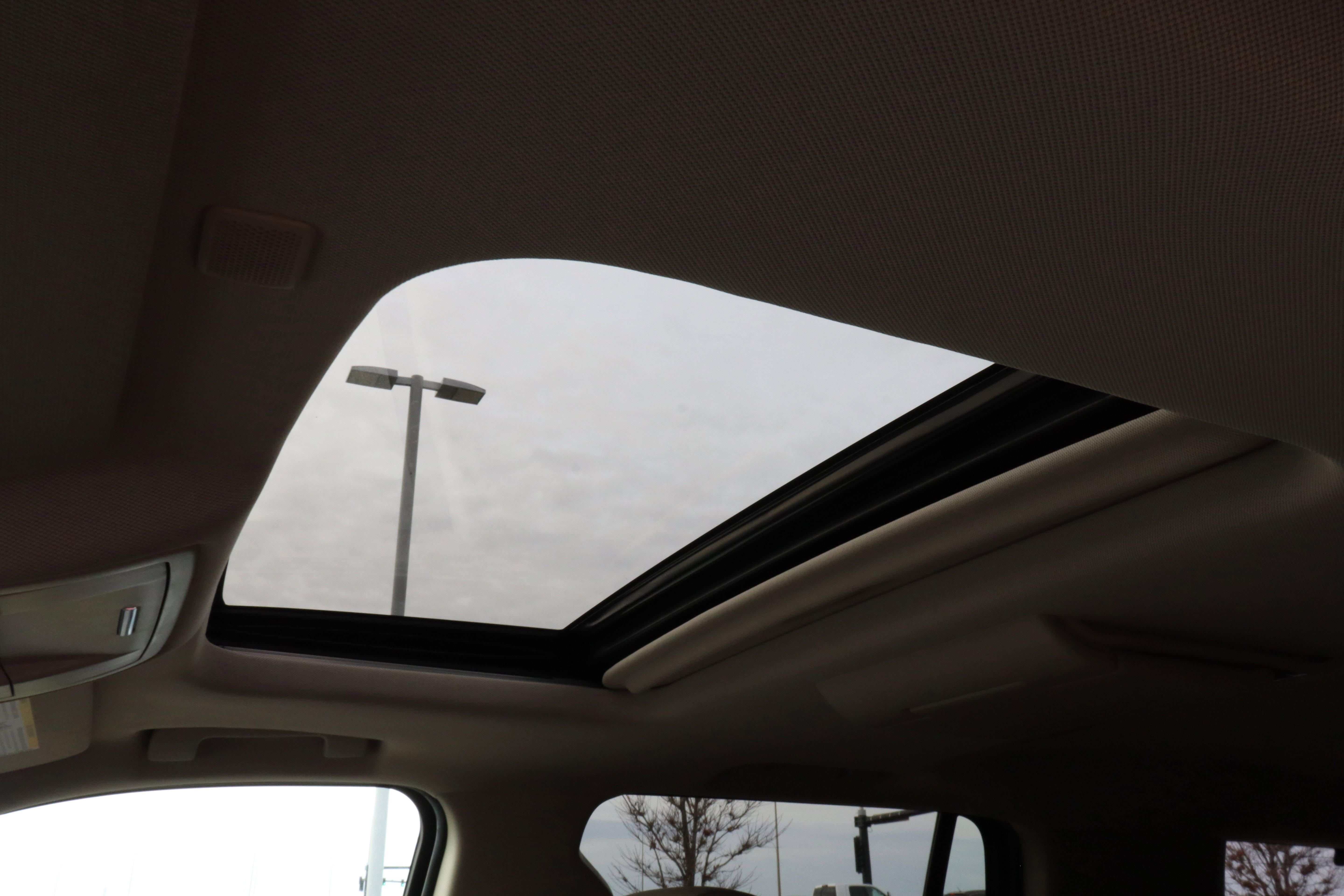 Used 2017 Chevrolet Tahoe Premier image 20