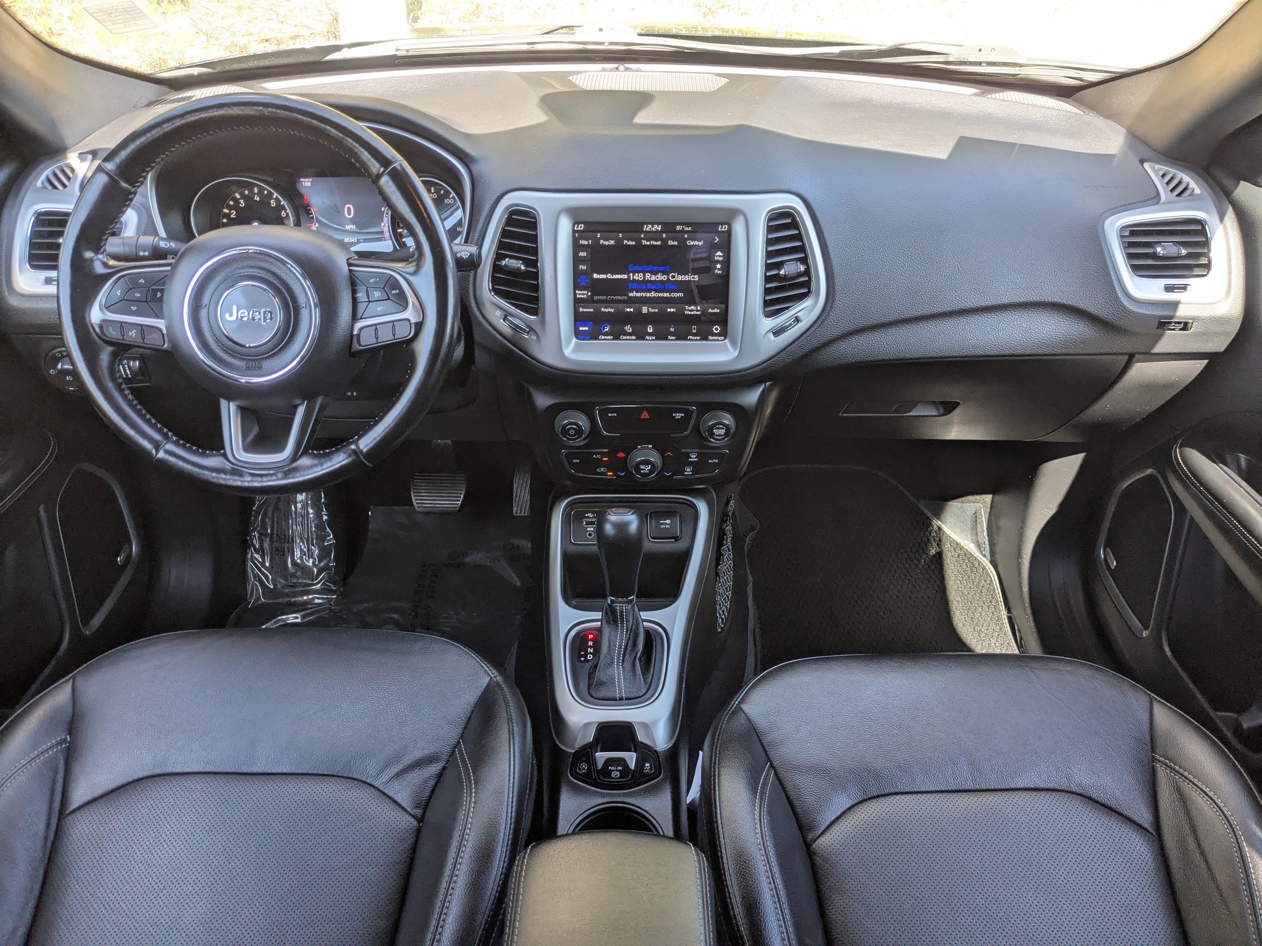 Certified 2021 Jeep Compass Latitude w/ Sun and Sound Group image 15