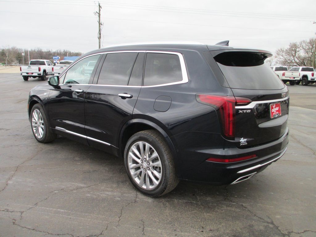 Used 2021 Cadillac XT6 Premium Luxury image 8