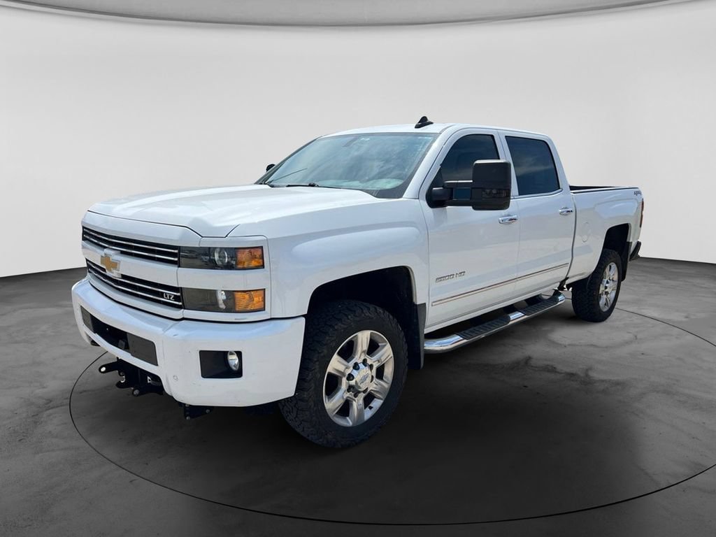 Used 2018 Chevrolet Silverado 2500 LTZ w/ Custom Sport Edition AWD/4WD image 5