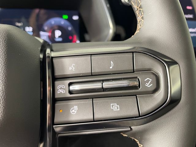 New 2026 GMC Canyon AT4 w/ Technology Plus Package image 8