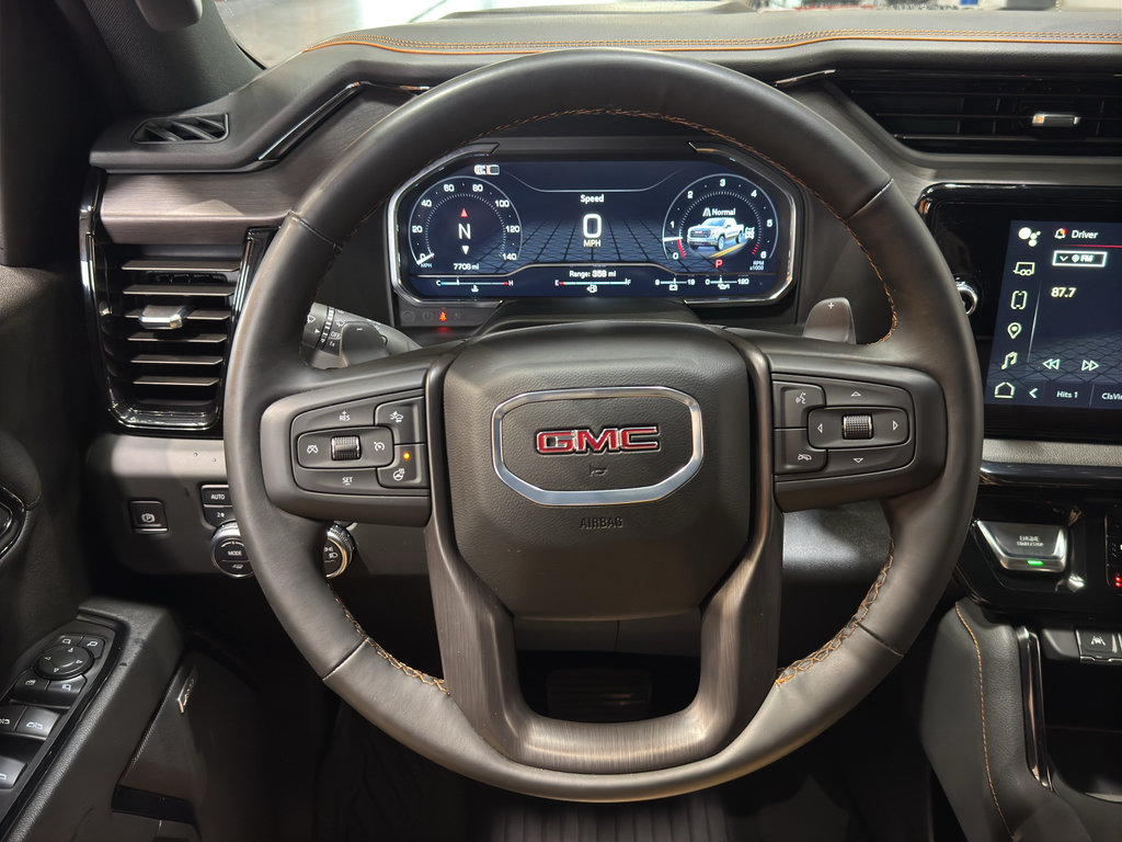 Used 2024 GMC Sierra 1500 AT4 w/ Technology Package AWD/4WD image 26