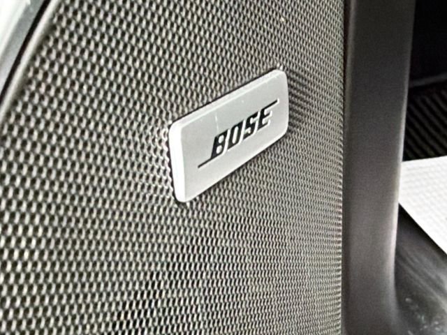 Used 2017 Cadillac Escalade Premium Luxury AWD/4WD image 19