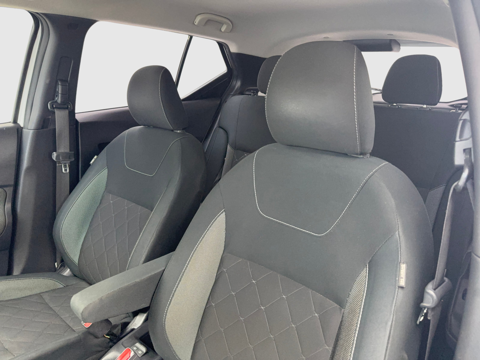 Used 2020 Nissan Kicks S FWD image 30