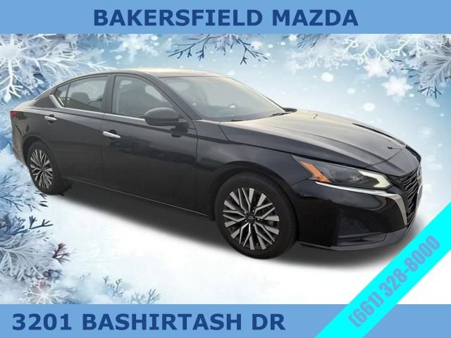 Used 2024 Nissan Altima 2.5 SV image 7