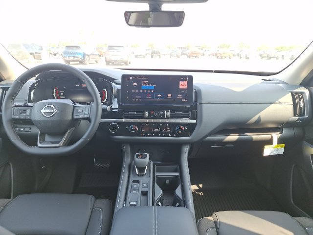 New 2026 Nissan Pathfinder SL FWD image 12