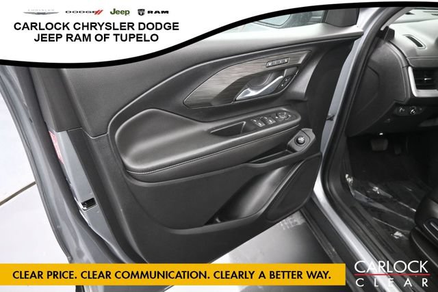 Used 2023 GMC Terrain SLT w/ LPO, Floor Liner Package AWD/4WD image 13