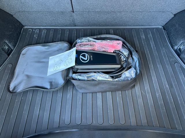 Used 2025 Lexus RZ 300e w/ Accessory Package (2T) FWD image 25