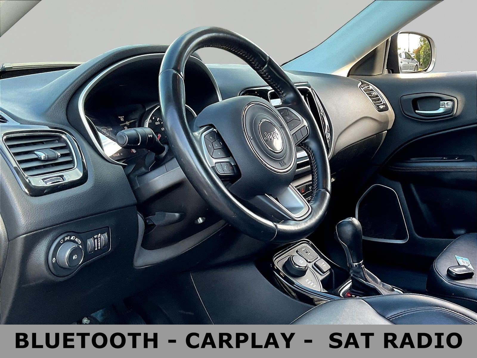 Used 2020 Jeep Compass Limited AWD/4WD image 17