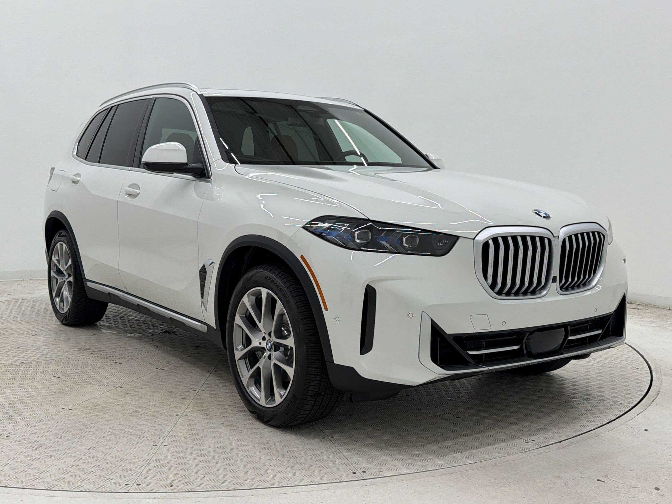 New 2026 BMW X5 sDrive40i w/ Premium Package RWD image 7