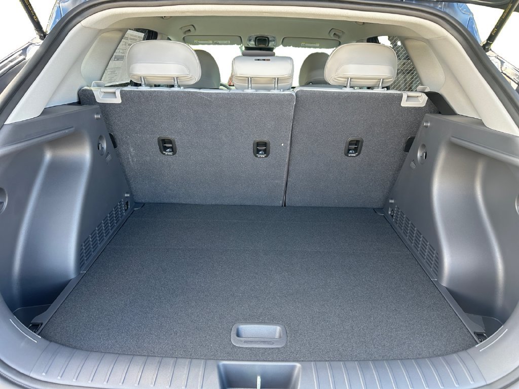 New 2027 Hyundai Kona SEL Premium FWD image 23
