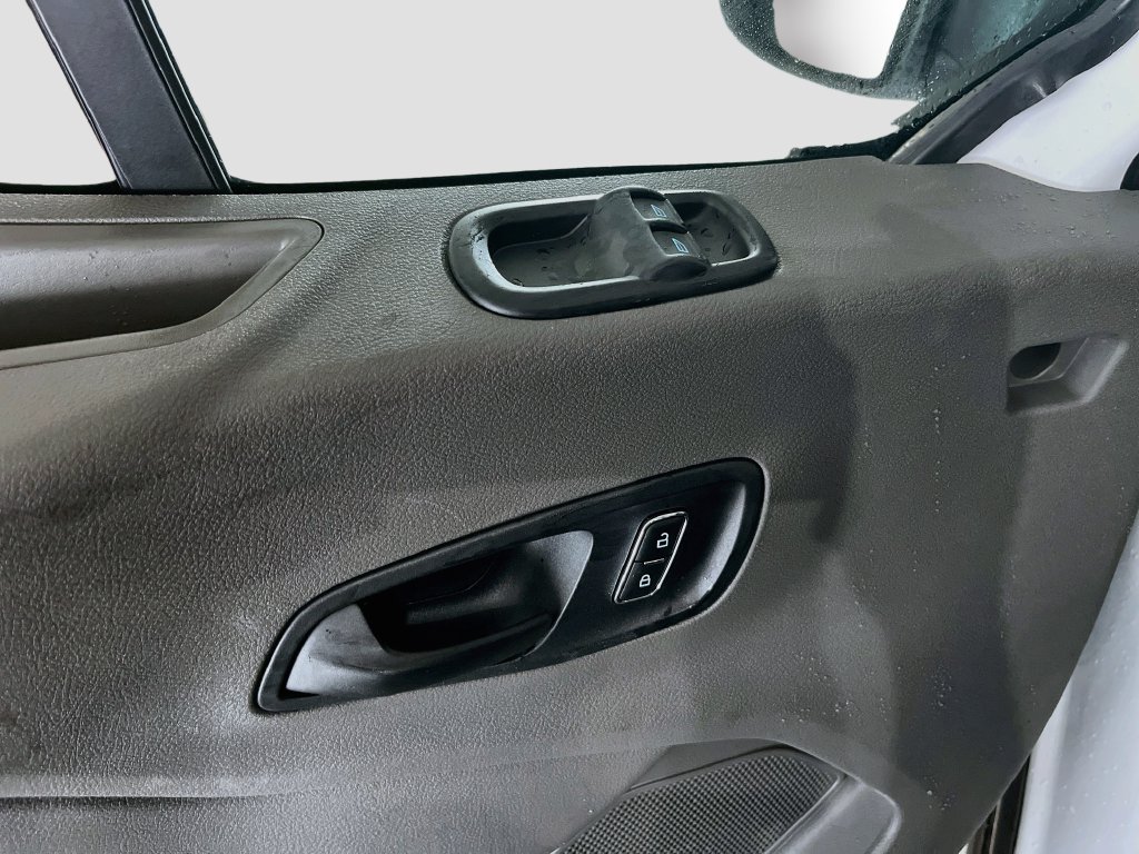 Used 2024 Ford Transit 350 148 Medium Roof RWD image 17