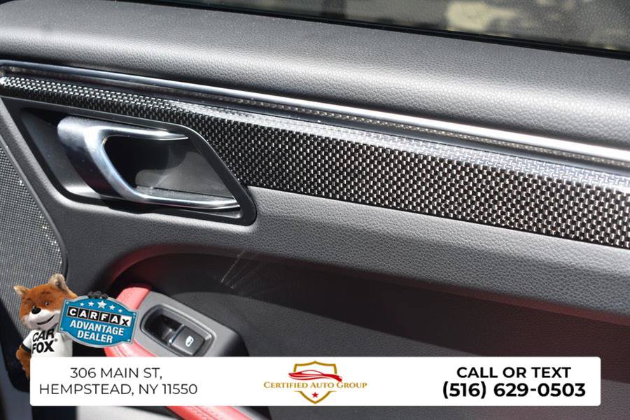 Used 2023 Porsche Macan Turbo AWD/4WD image 29