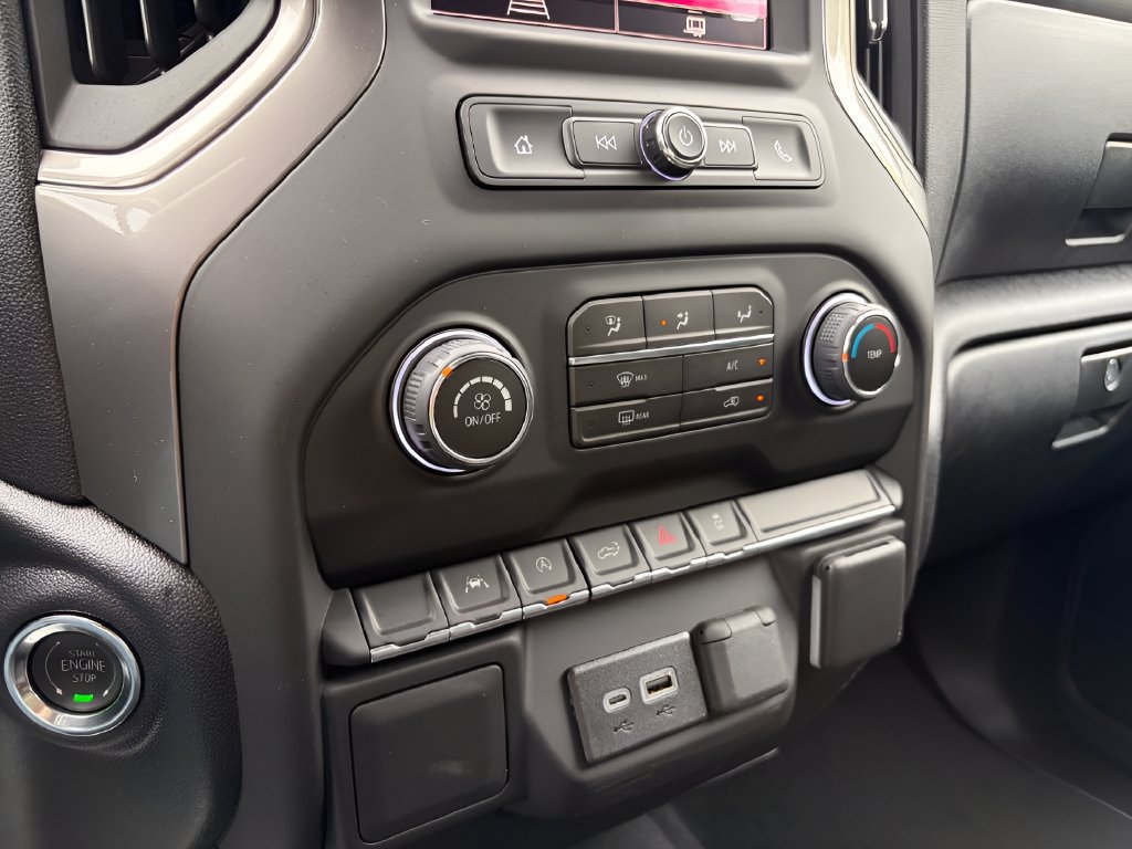 New 2026 Chevrolet Silverado 1500 Custom w/ Turbomax Blackout Package AWD/4WD image 20