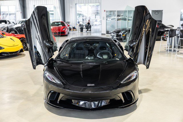 Used 2025 McLaren GTS RWD image 9