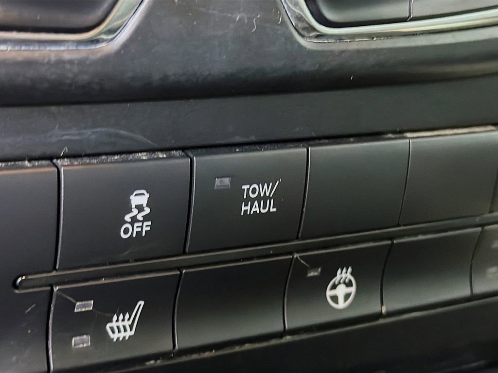 Used 2018 RAM 1500 SLT image 22