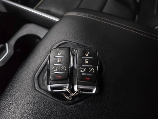 Used 2022 RAM 1500 Laramie AWD/4WD image 47
