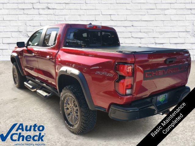 Used 2026 Chevrolet Colorado ZR2 w/ Technology Package AWD/4WD image 2