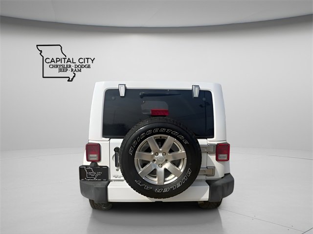 Used 2016 Jeep Wrangler Unlimited Sahara w/ Connectivity Group image 10