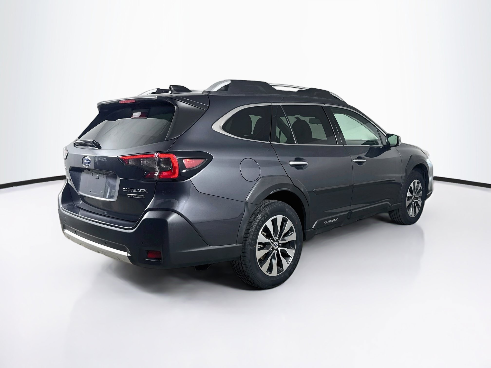 Used 2024 Subaru Outback Touring AWD/4WD image 33
