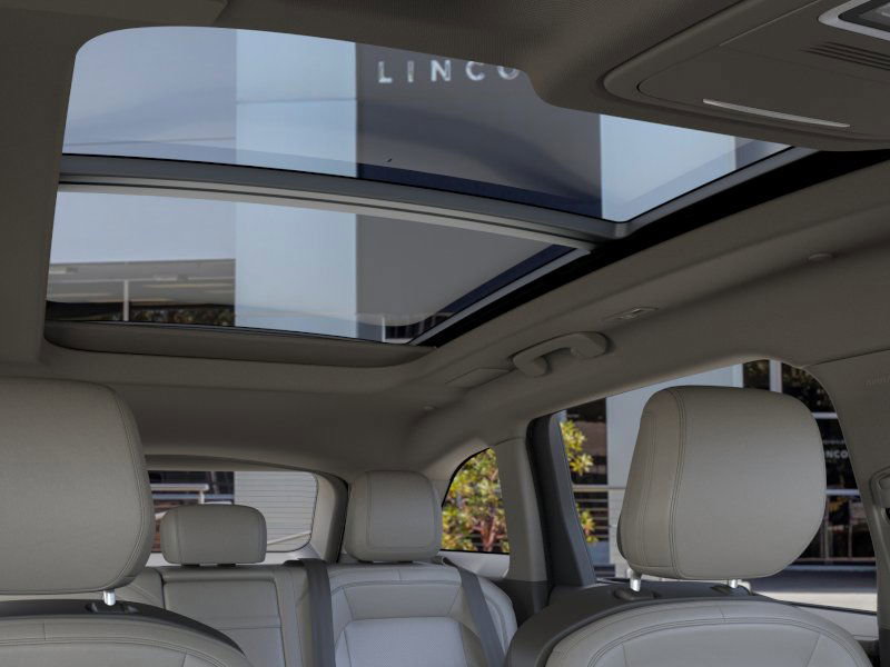 New 2025 Lincoln Nautilus Premier w/ Equipment Group 102A image 21