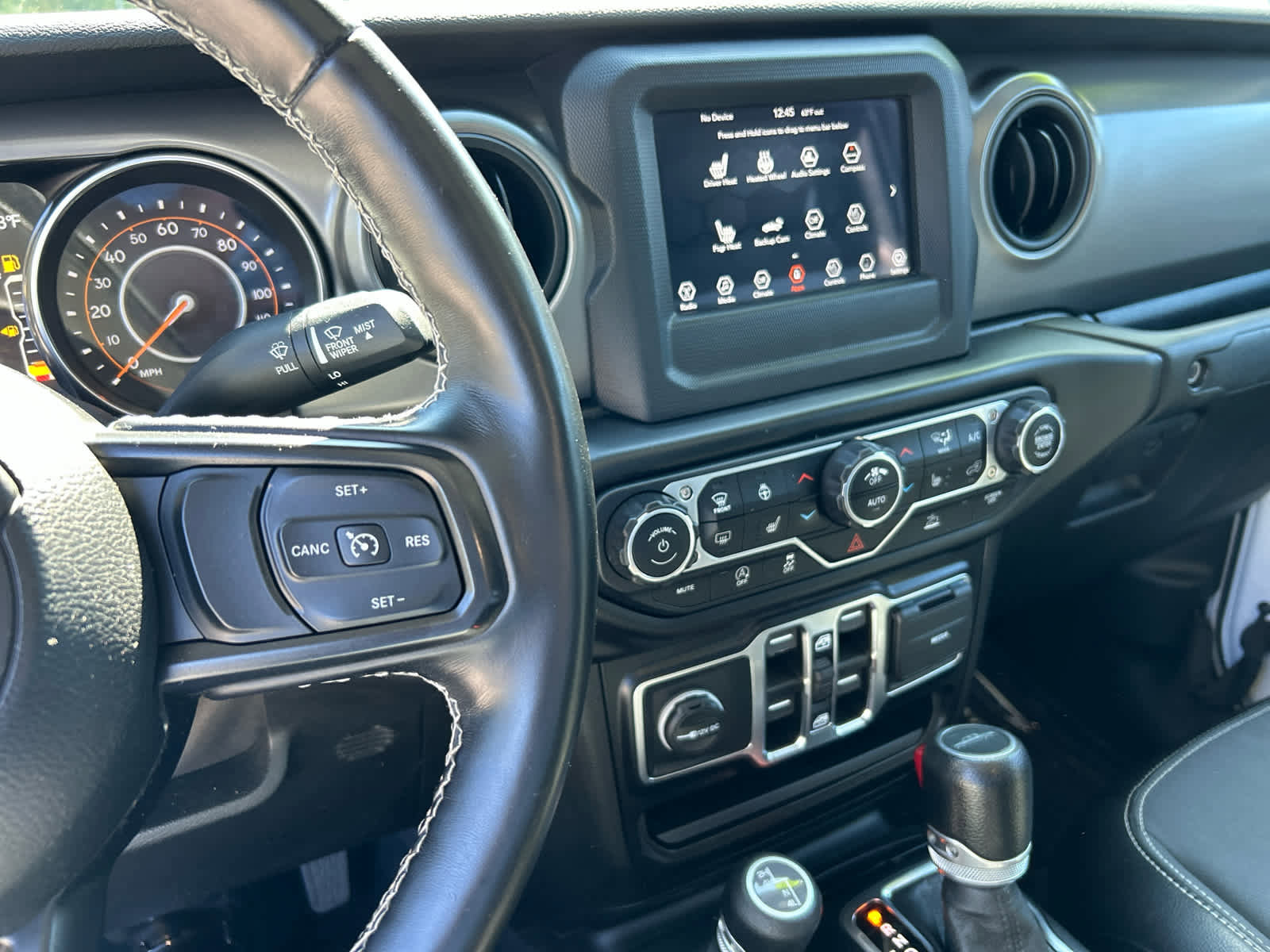 Used 2021 Jeep Gladiator Sport image 30