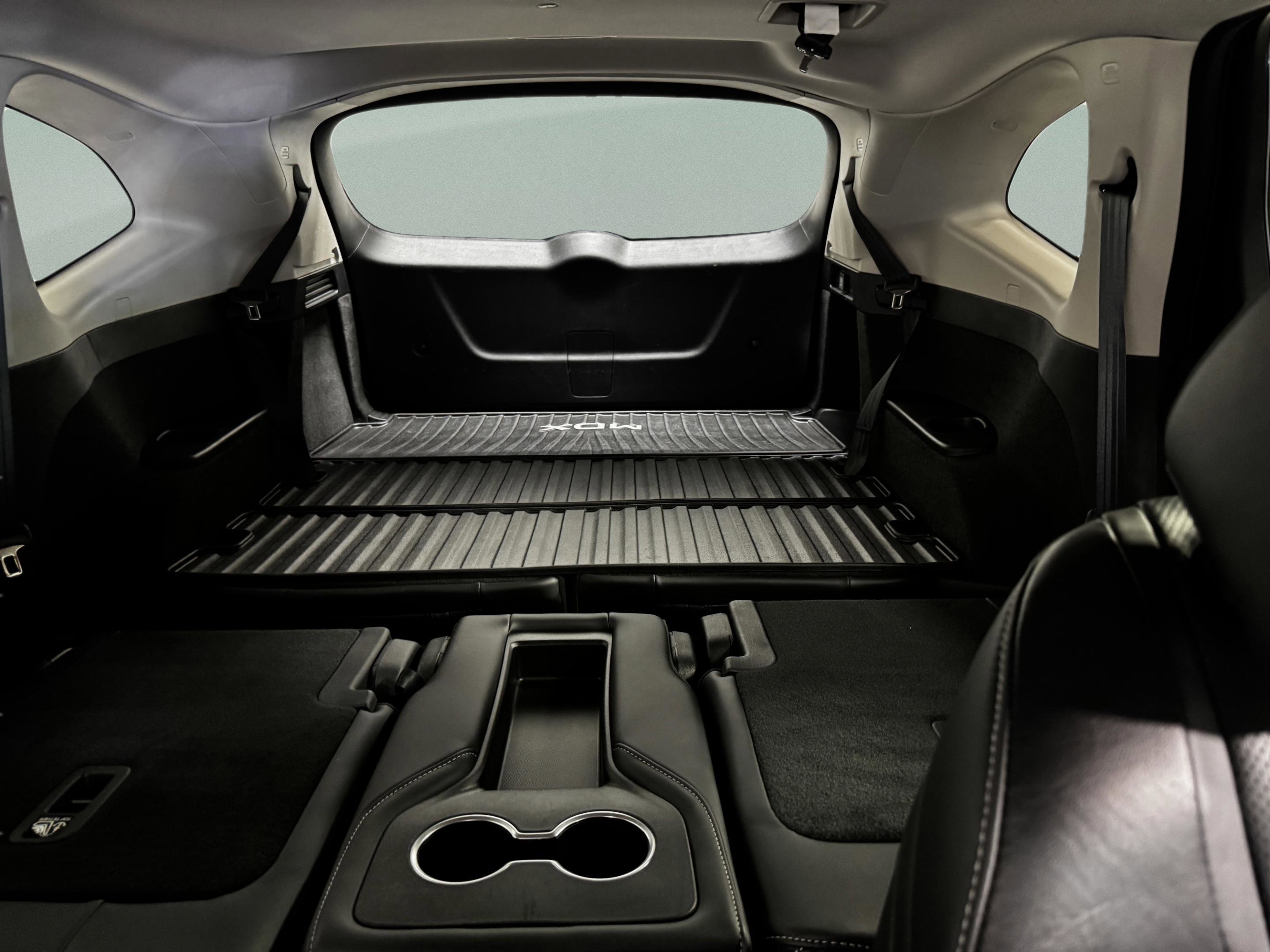 Certified 2023 Acura MDX FWD w/ Technology Package image 39