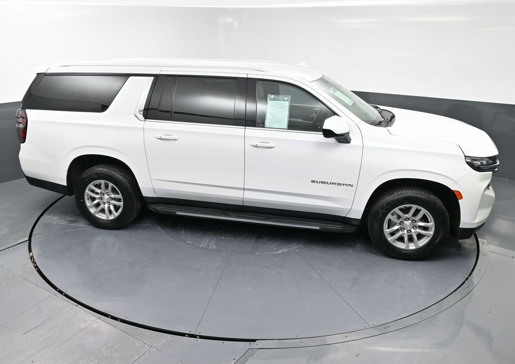 Used 2023 Chevrolet Suburban LT image 49