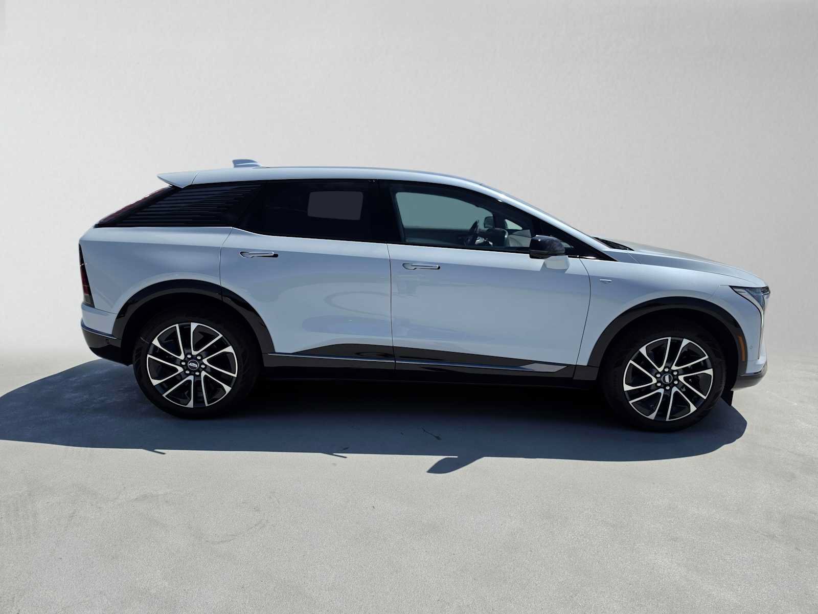 New 2027 Cadillac Optiq Premium Sport AWD/4WD image 2