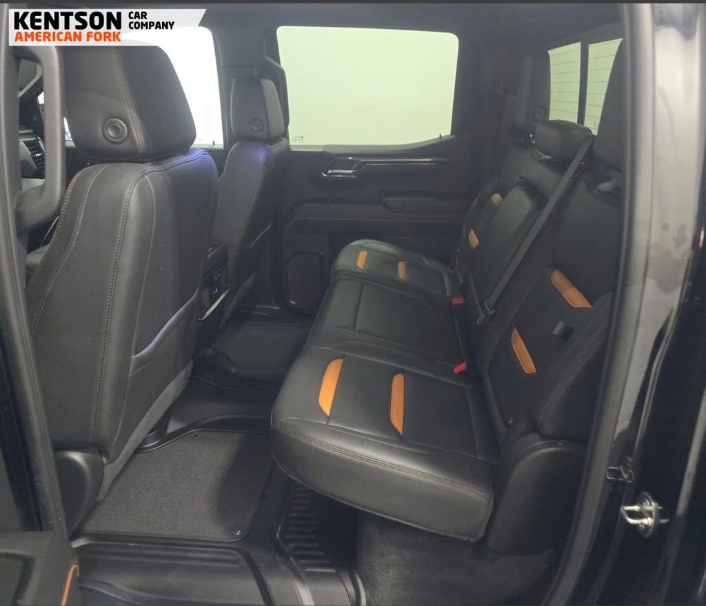 Used 2024 GMC Sierra 1500 AT4 w/ AT4 Premium Package image 11