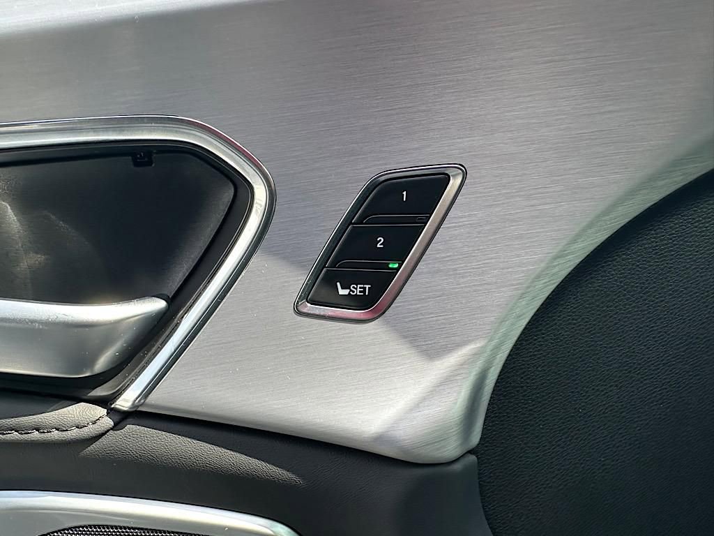 Used 2023 Acura RDX Base image 18