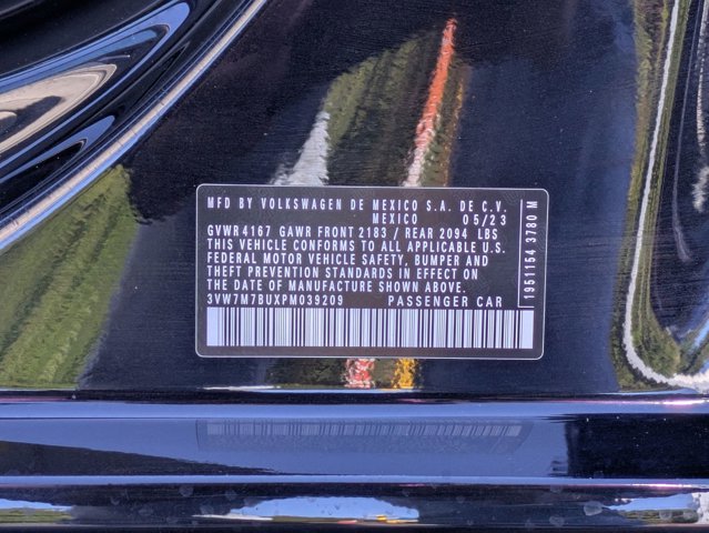 Certified 2023 Volkswagen Jetta SE w/ Panoramic Sunroof Package FWD image 24