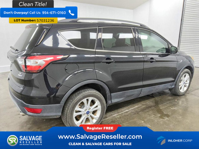 Used 2018 Ford Escape SE w/ SE Sync 3 Package AWD/4WD image 4