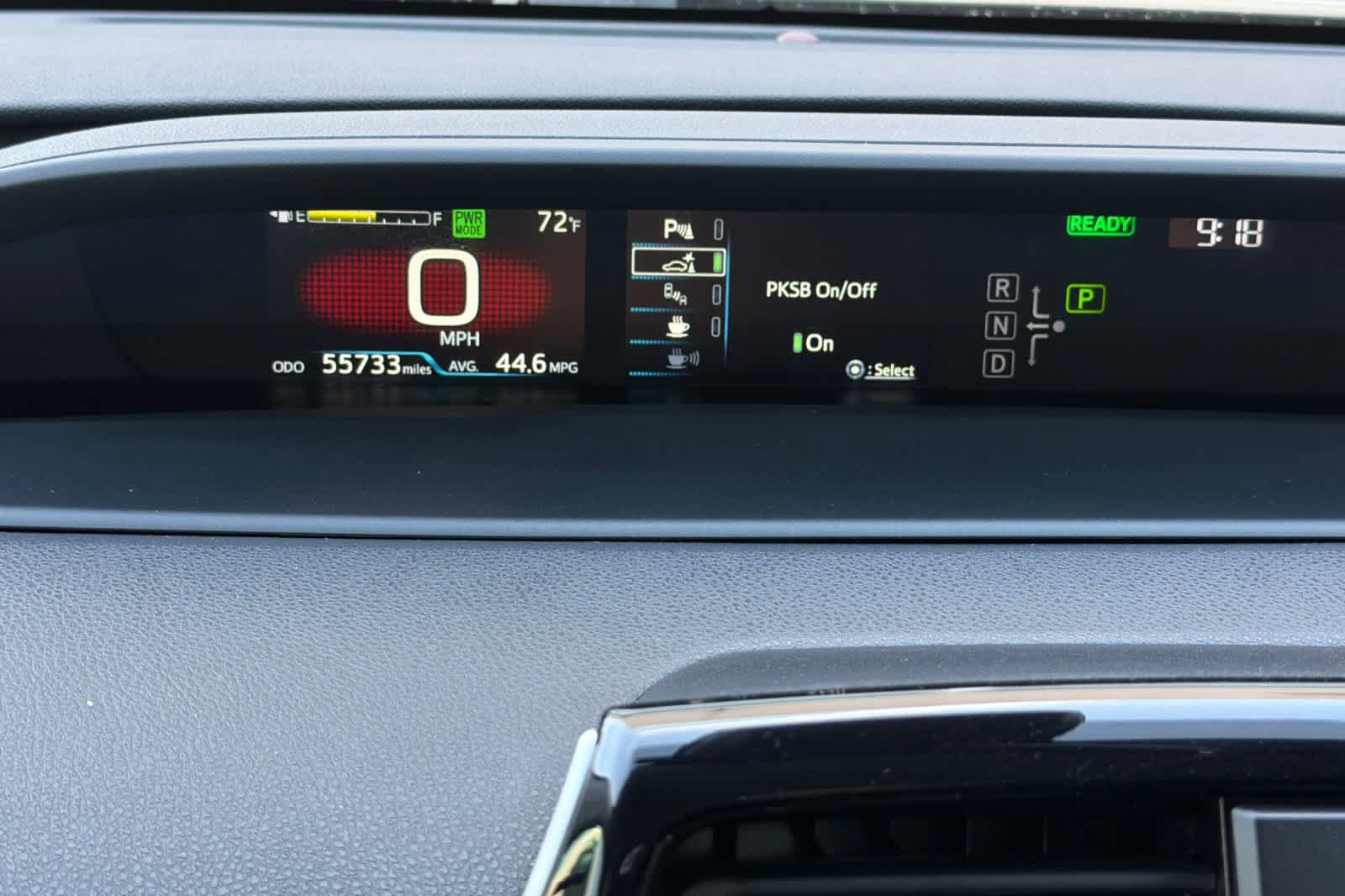Used 2021 Toyota Prius LE AWD/4WD image 26