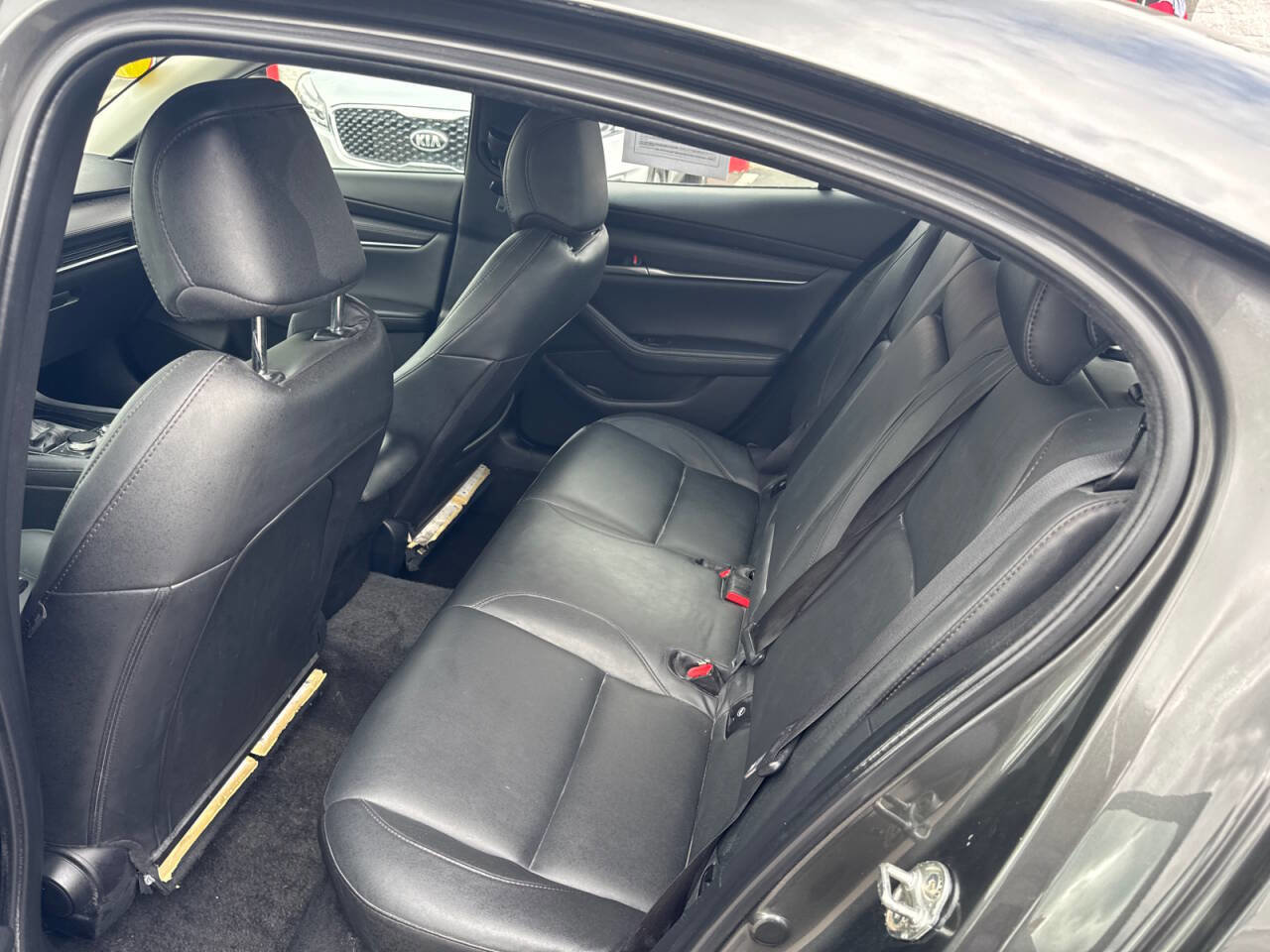 Used 2024 MAZDA MAZDA3 s FWD image 9