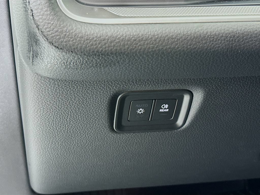 New 2026 Porsche Cayenne AWD/4WD image 11