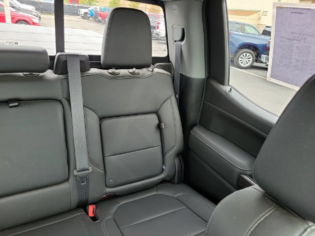 Certified 2022 Chevrolet Silverado 1500 LTZ w/ Technology Package AWD/4WD image 14