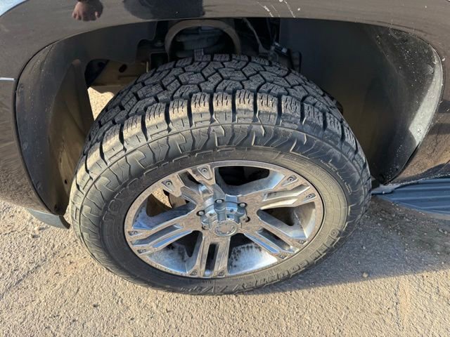 Used 2013 Chevrolet Tahoe LT image 12