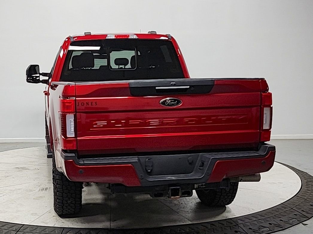 Used 2021 Ford F350 Lariat image 6