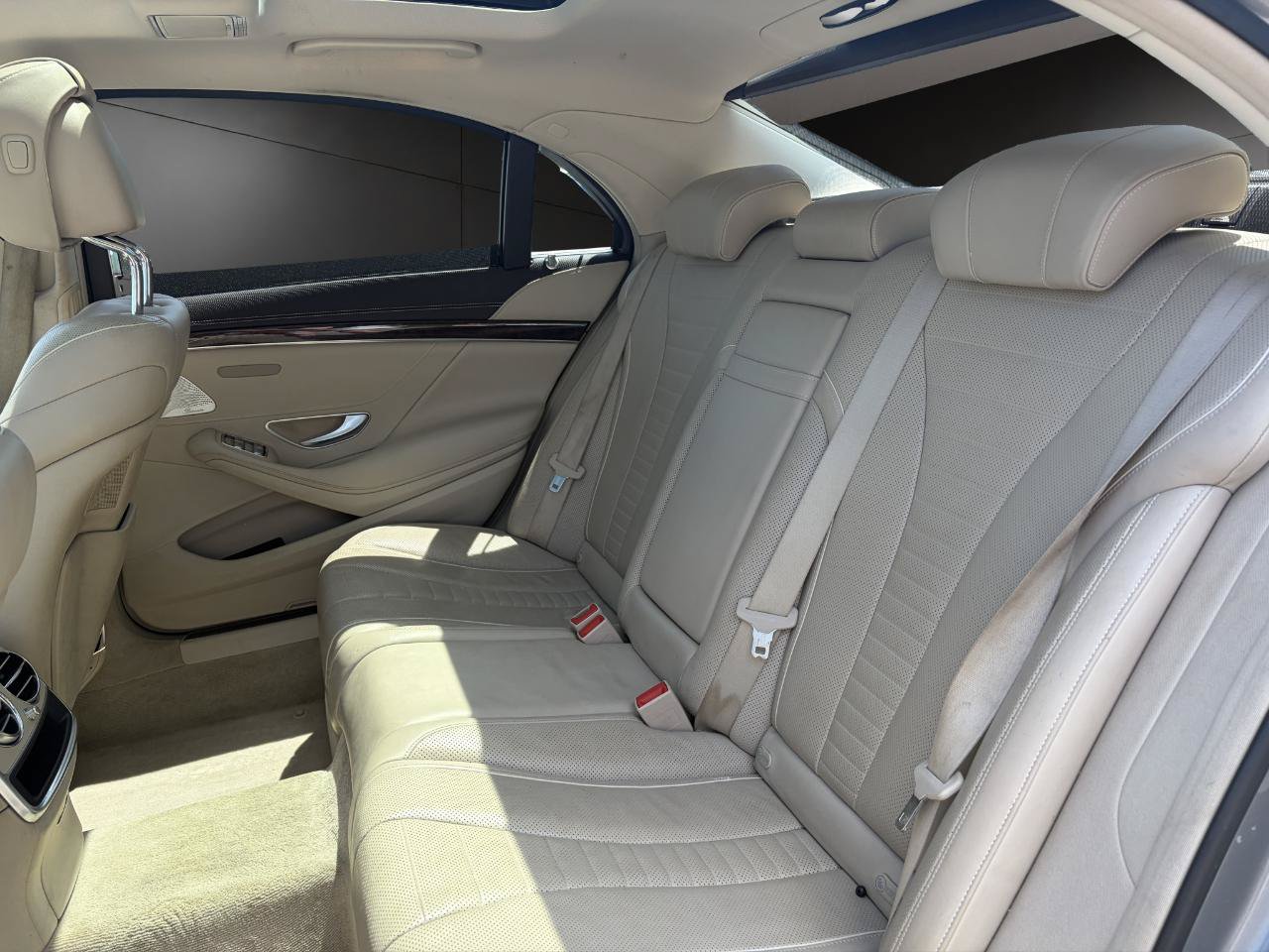 Used 2015 Mercedes-Benz S 550 4MATIC Sedan image 13