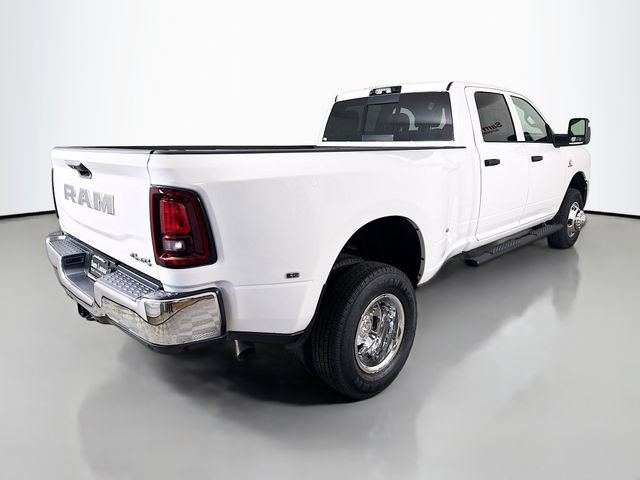 New 2026 RAM 3500 Tradesman AWD/4WD image 7