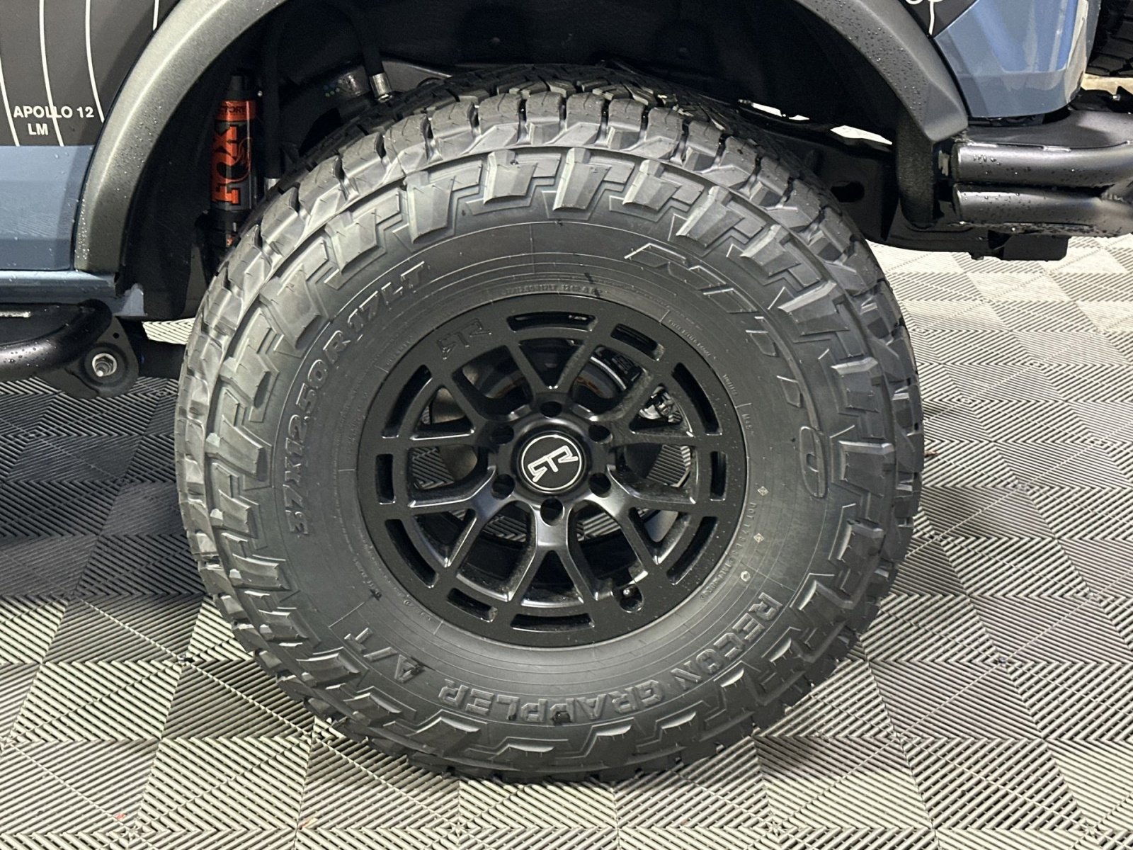 New 2025 Ford Bronco Badlands image 12