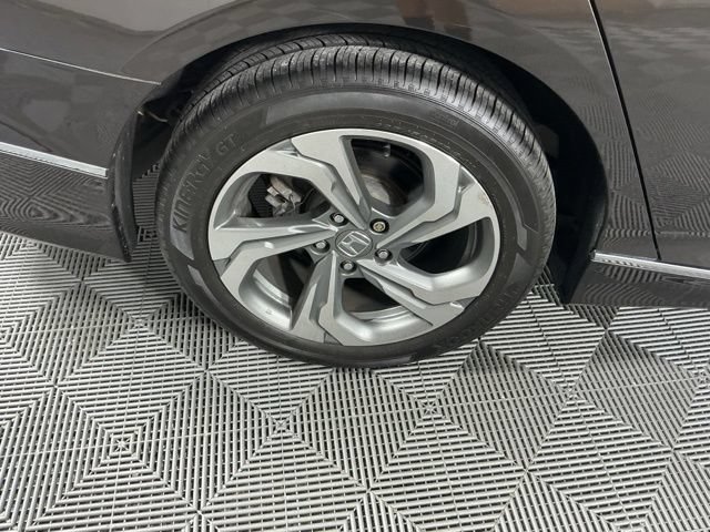 Used 2018 Honda Accord EX-L image 16