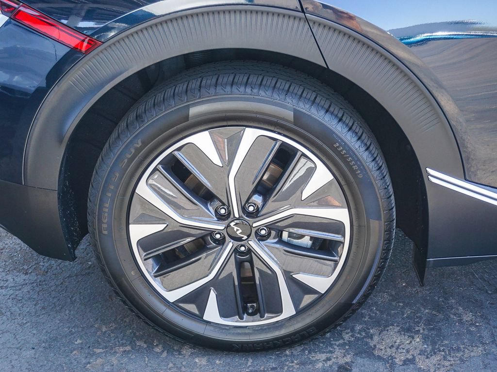Certified 2024 Kia EV6 Light RWD image 9
