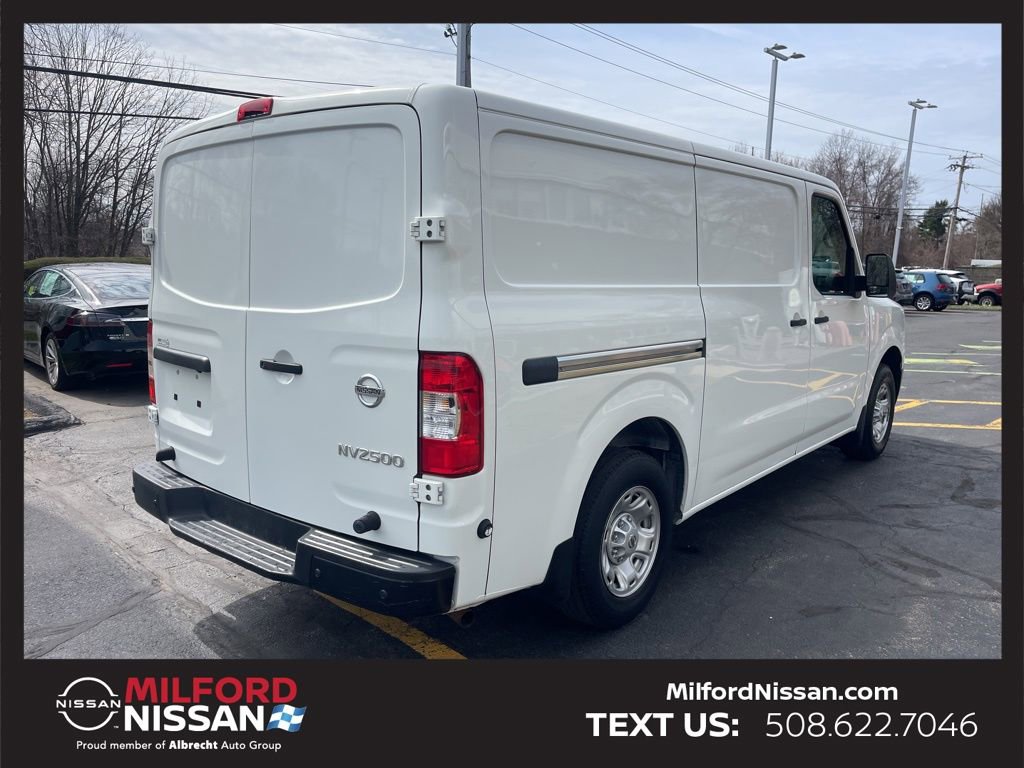 Used 2021 Nissan NV 2500 SV image 5