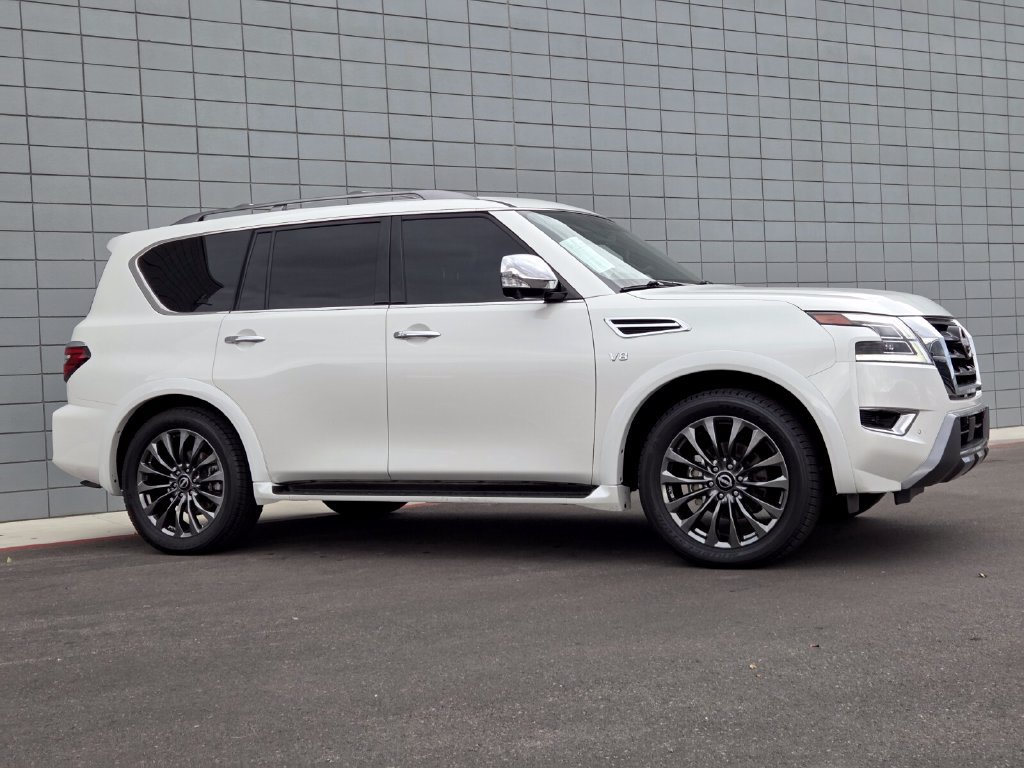 Used 2022 Nissan Armada Platinum w/ Captain's Chairs Package RWD image 7