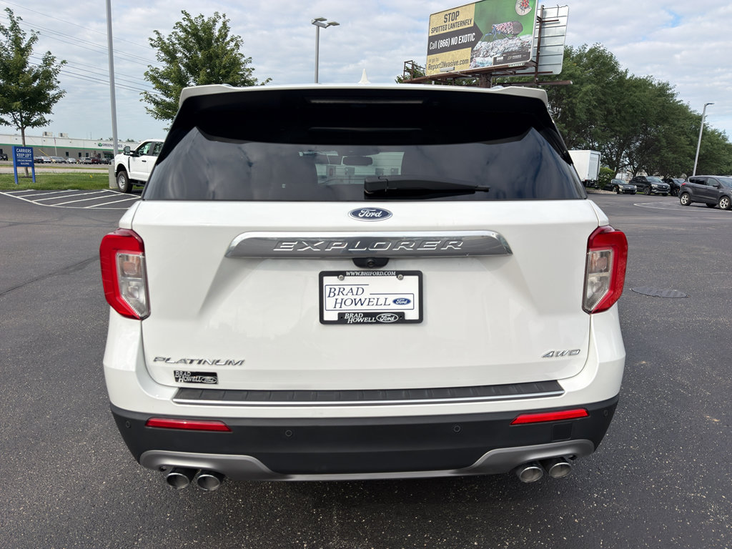 Used 2023 Ford Explorer Platinum w/ Technology Package AWD/4WD image 7